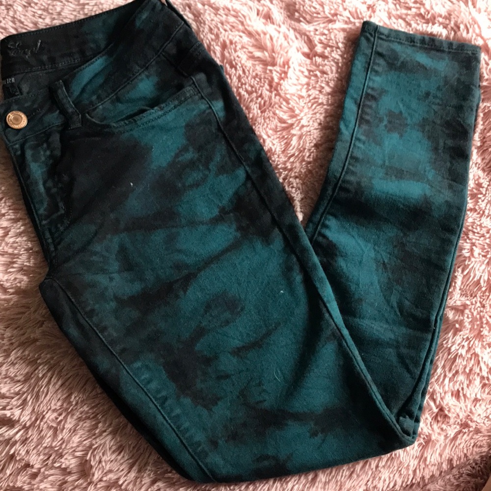 AEO Black and green acid wash jeans